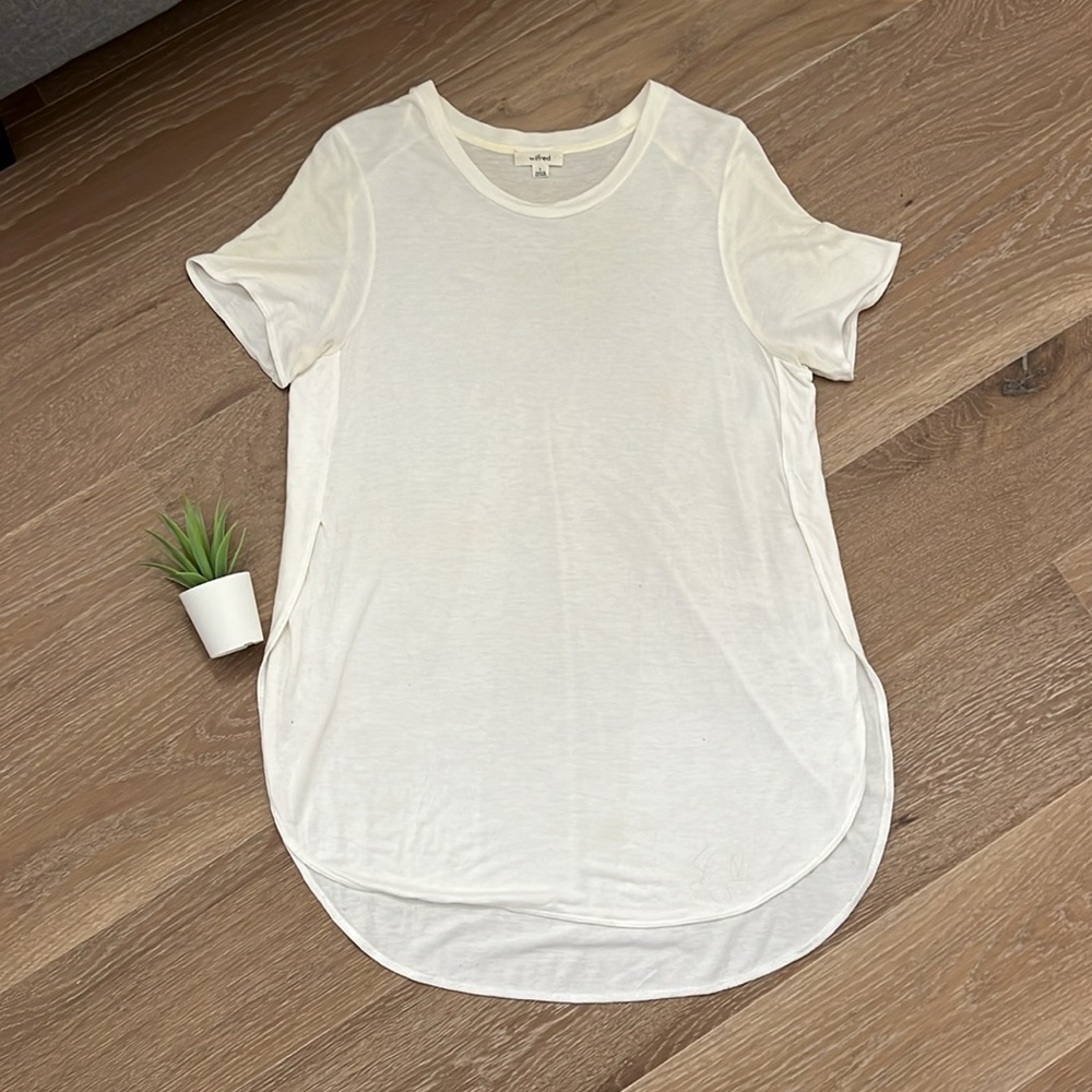 Aritzia Wilfred High/Low Top